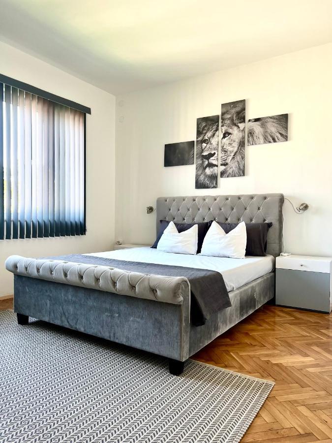 Apartamento Super Center Stara Zagora Exterior foto